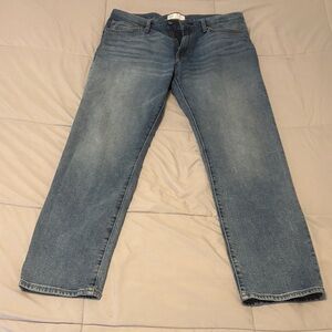 GAP Men's Straight Jeans - Medium Wash 32x30